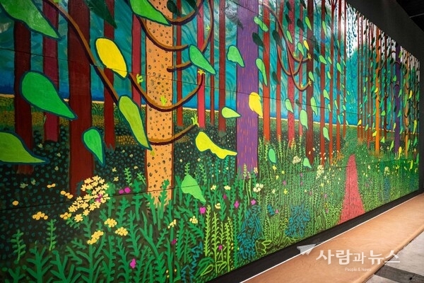 David Hockney. The Arrival of Spring in Woodgate, East Yorkshire in 2011 (twenty eleven), 2011. Arduna, 2026.Centre Pompidou, Mnam-Cci, Paris